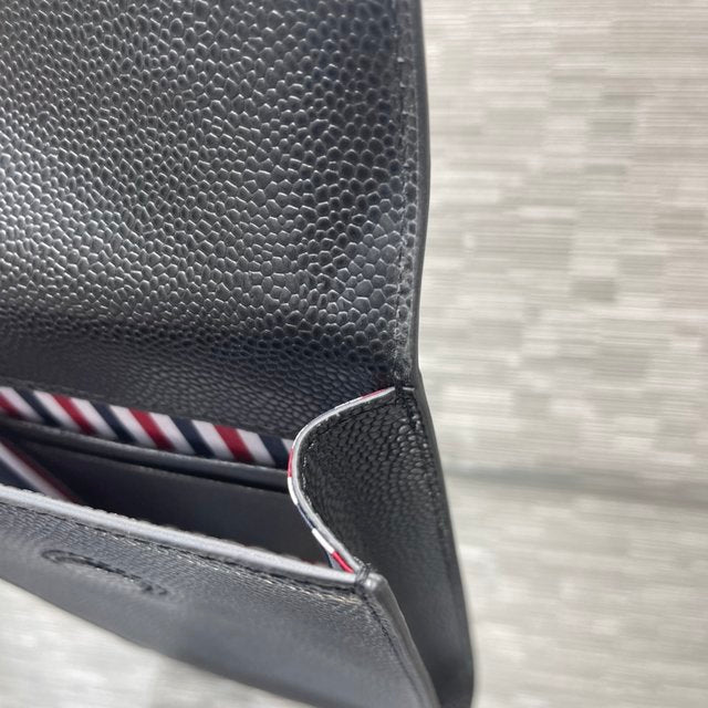 2025 Cowhide mobile phone bag