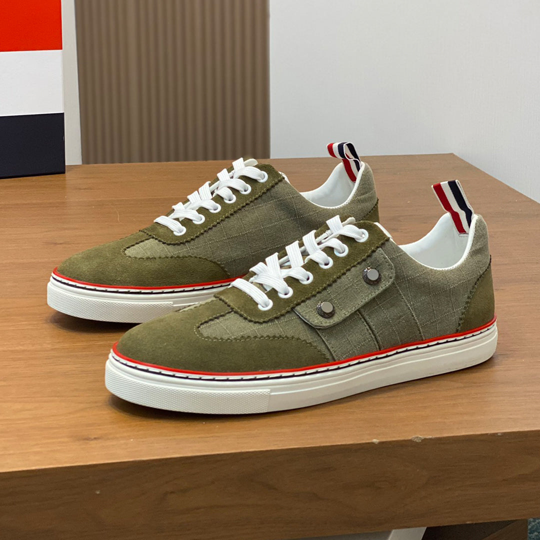 2025 Leather sneakers