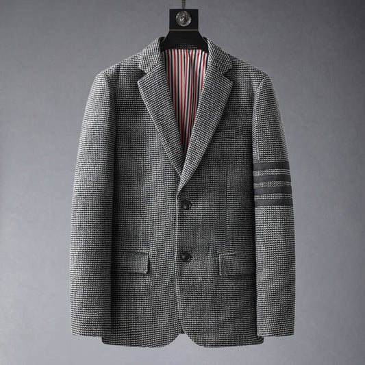 2025  Leisure suit
