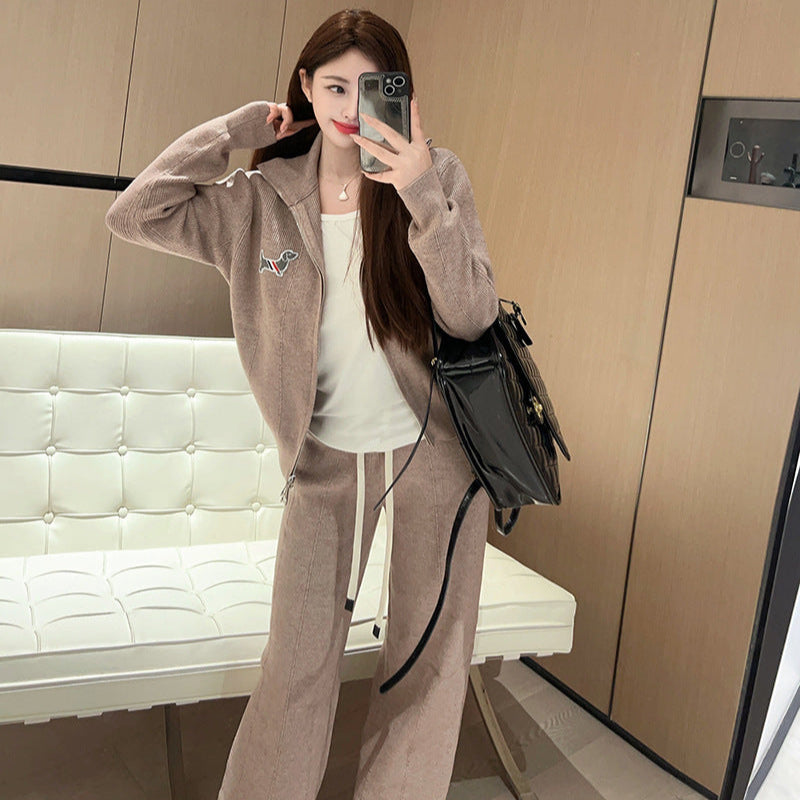 2025  Knitted suit
