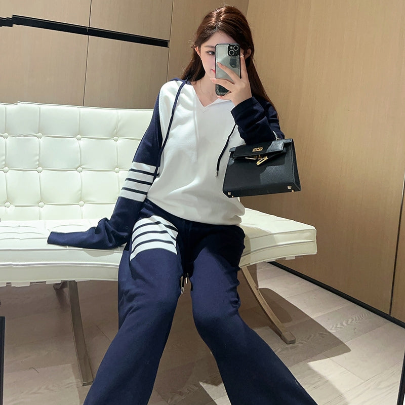 Casual sports suit