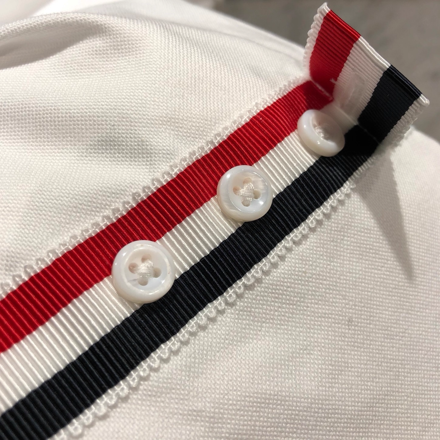 Women's shirt
