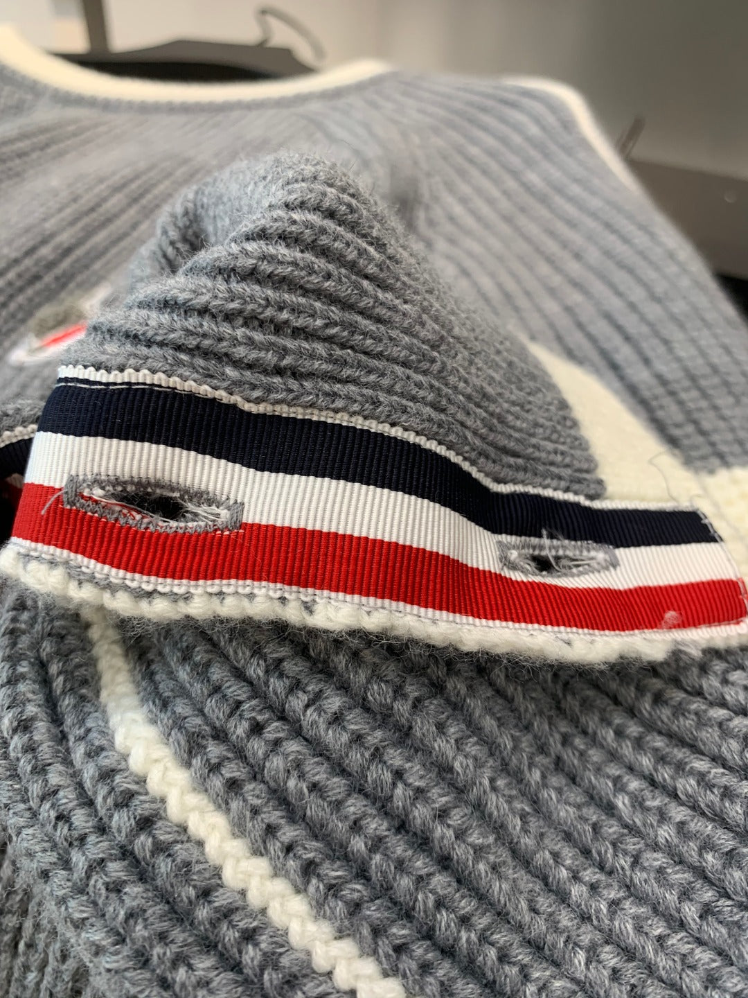 2025 Pullover