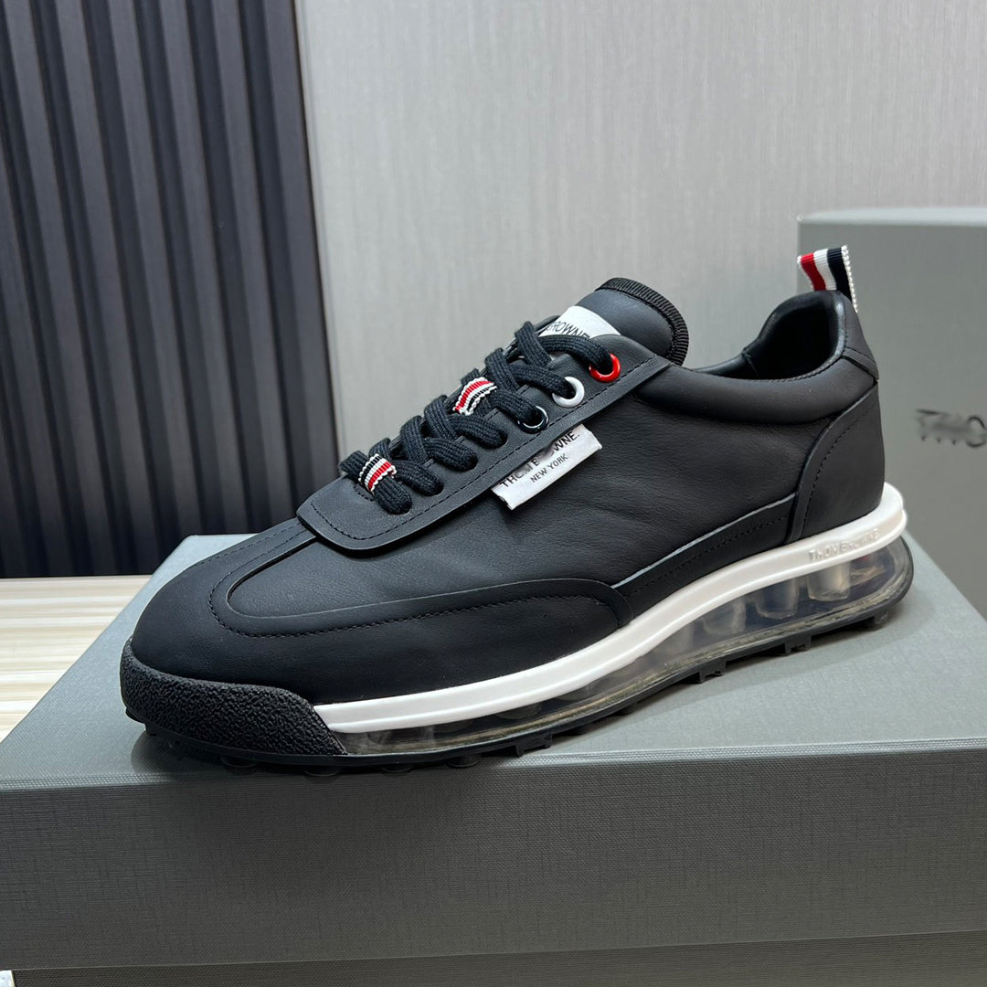 2025 Man Sneakers
