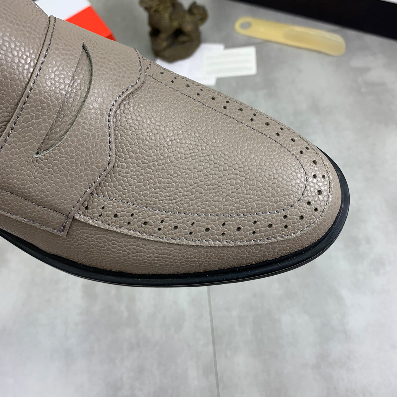 2025  Leather shoes Men