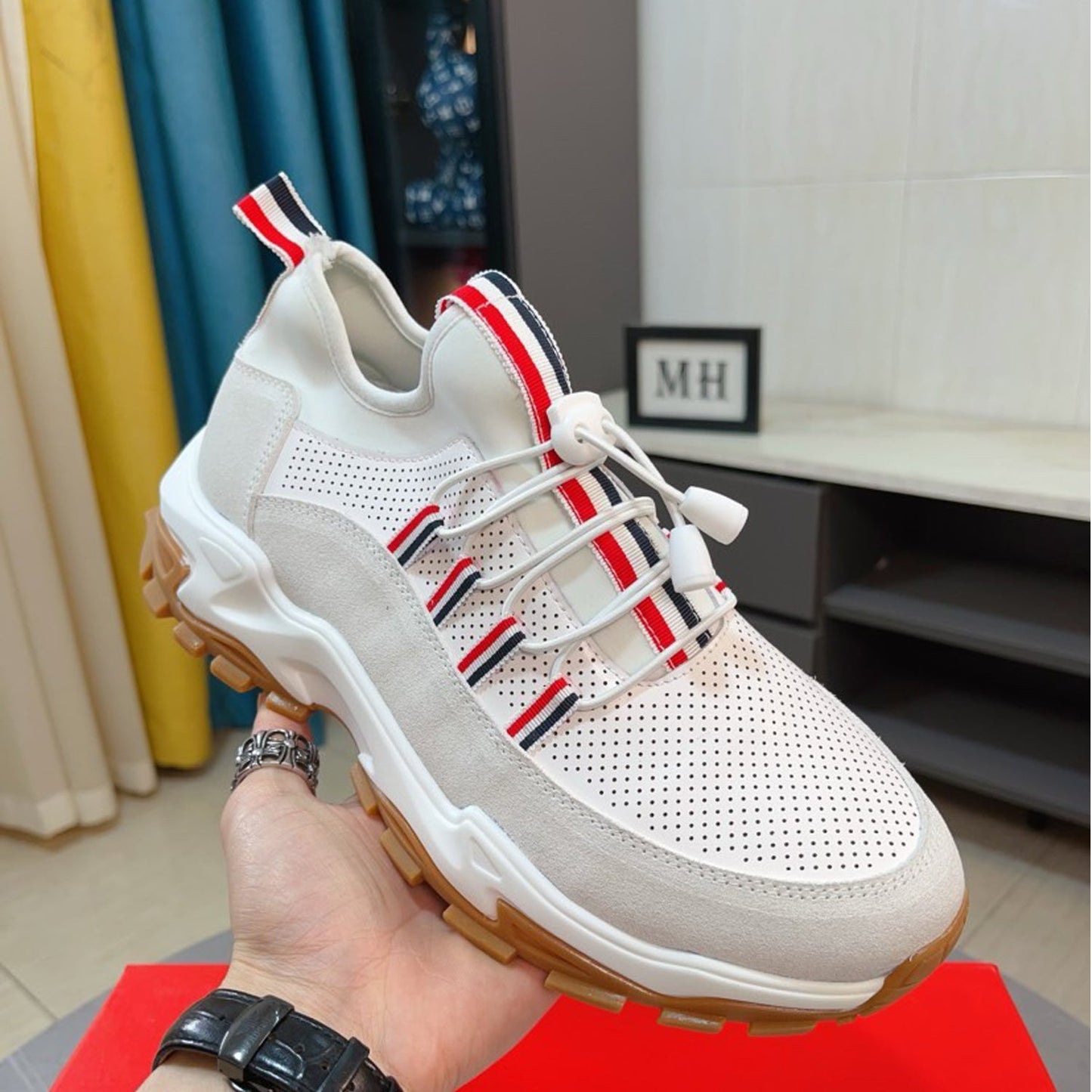 2025  Leather sneakers