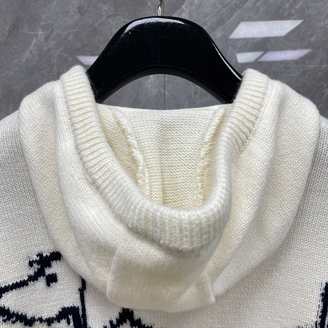 2025 Knitted Hoodie